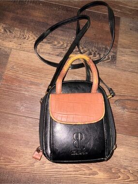 Vintage Bellarose Black & Brown Leather Handbag